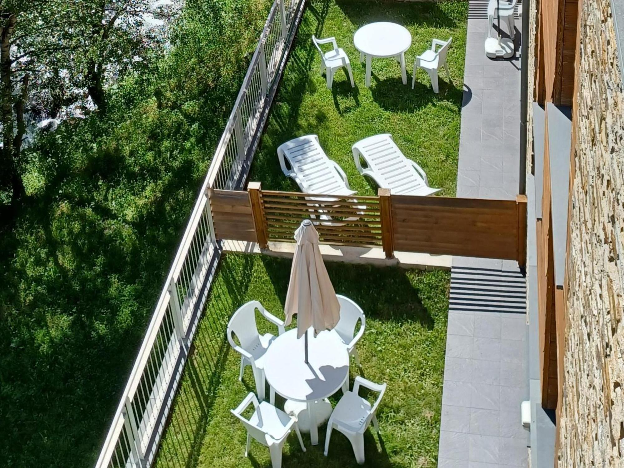 Aparthotel Rialb El Serrat Bagian luar foto
