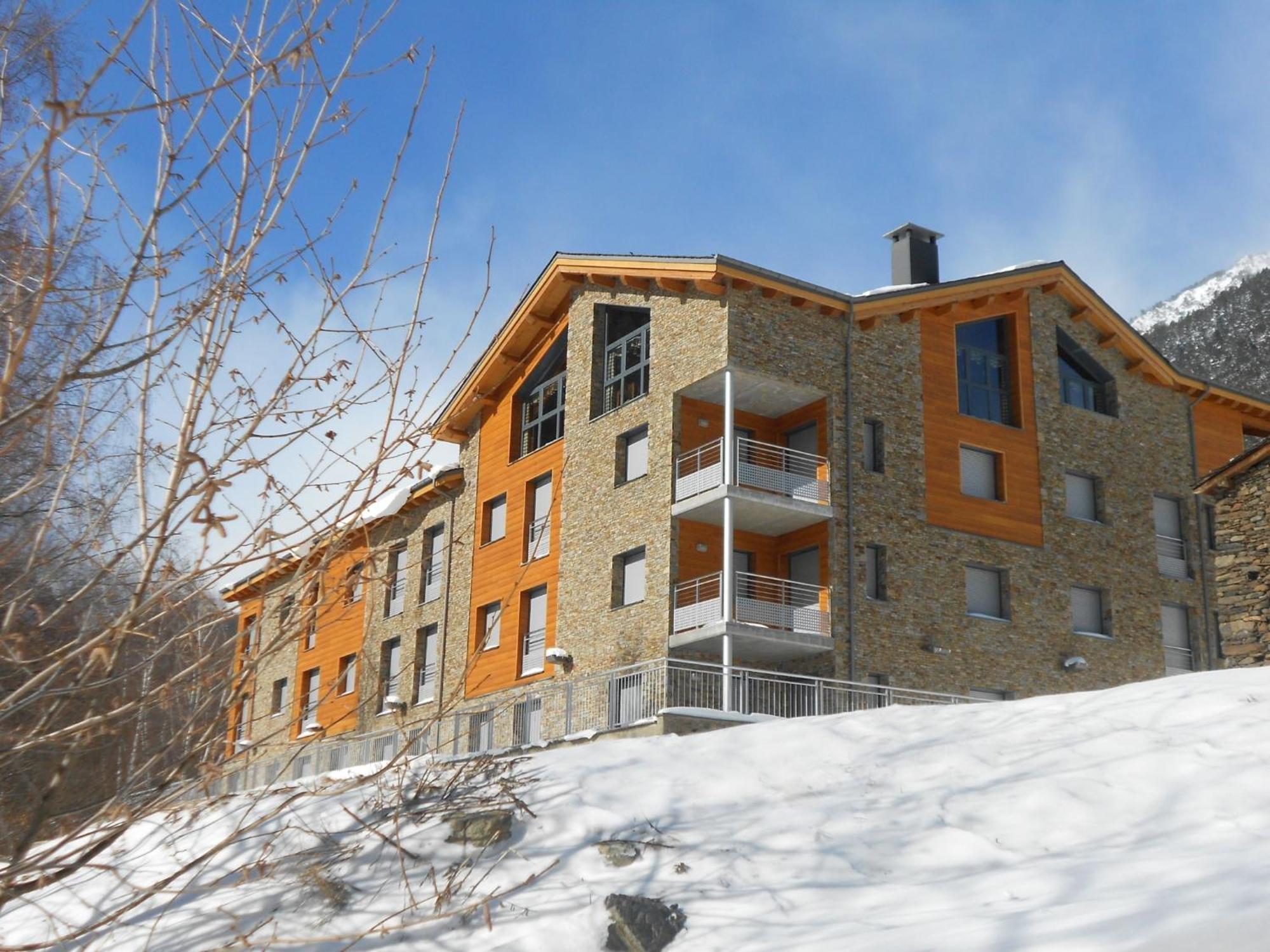 Aparthotel Rialb El Serrat Bagian luar foto